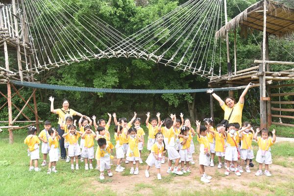 โรงเรียนปรีชานุศาสน์